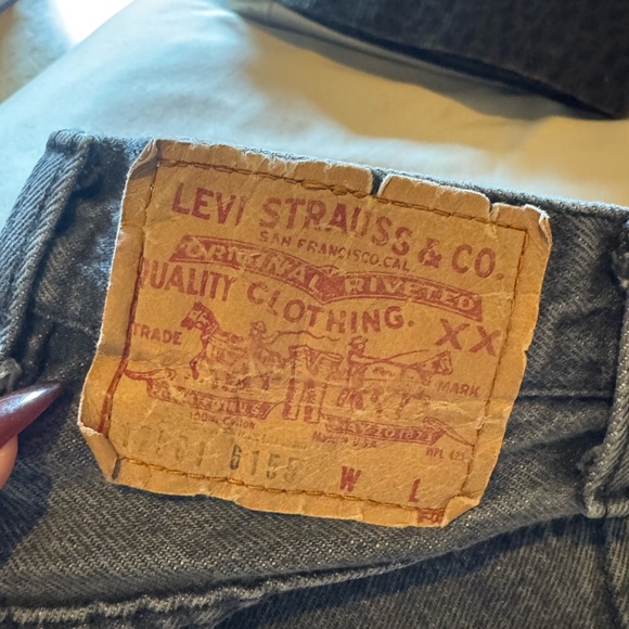 Reworked grey levi’s - Picture 4 of 5